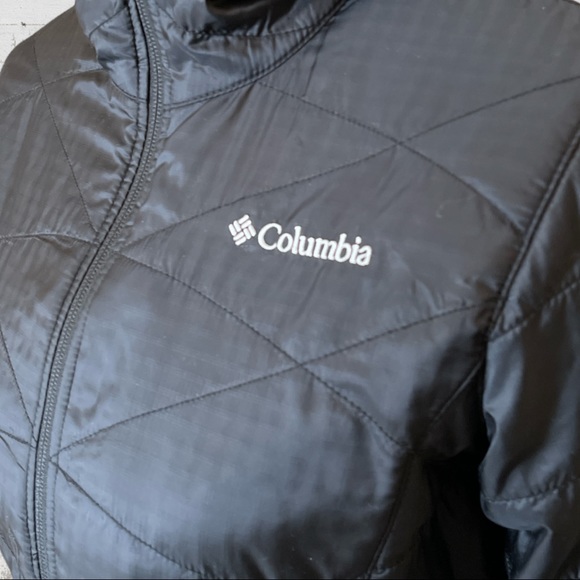 Columbia Women's Black Mighty Lite Hooded Jacket Size XS - Picture 8 of 16